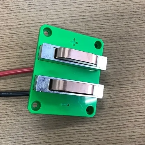 AGV 充电 接触式充电 在线充电 充电方案